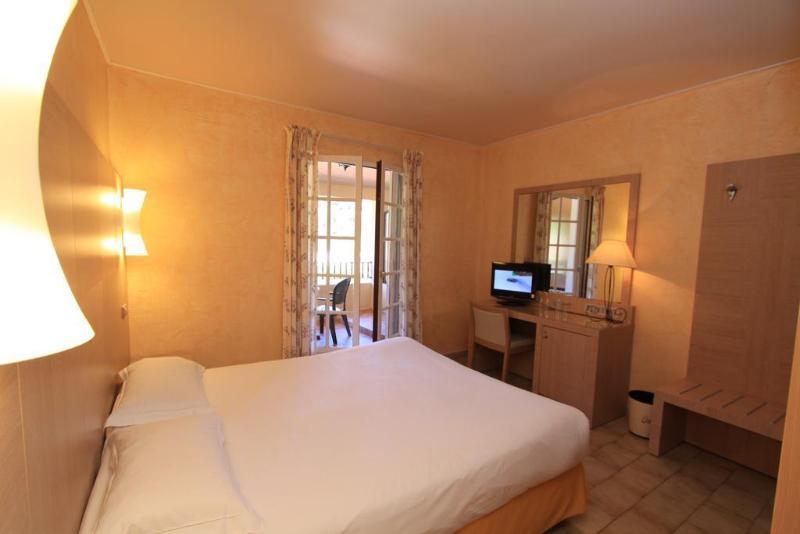 Domaine De L'Oriu Hotel Serriera  Buitenkant foto